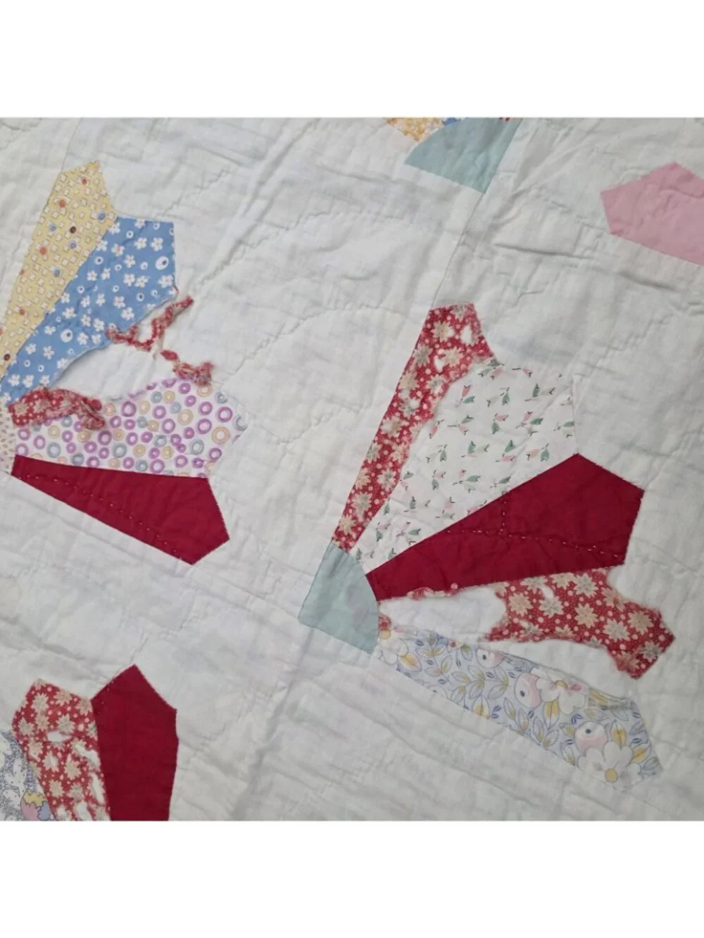Vintage Handmade Handstitched Fan Quilt Blue Red 84 x 67 Farm Fabric